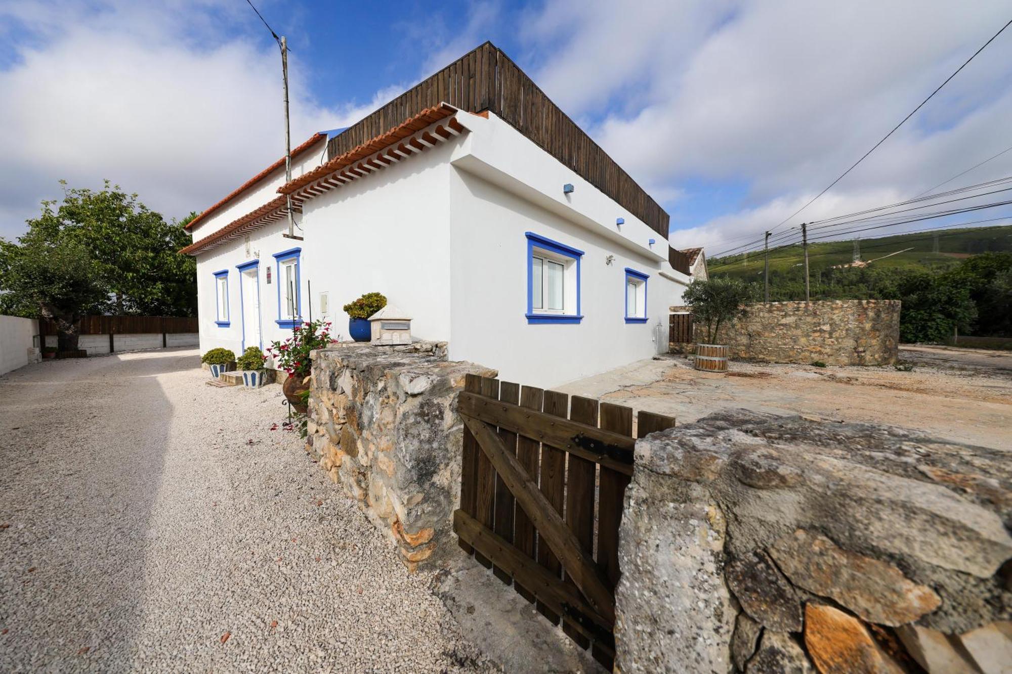 Renovated Wine Press House - With Pool Villa Porto de Mós Værelse billede