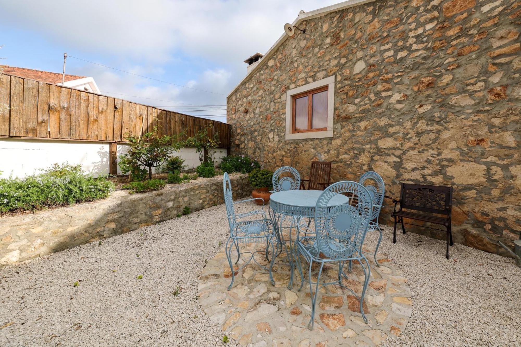 Renovated Wine Press House - With Pool Villa Porto de Mós Værelse billede