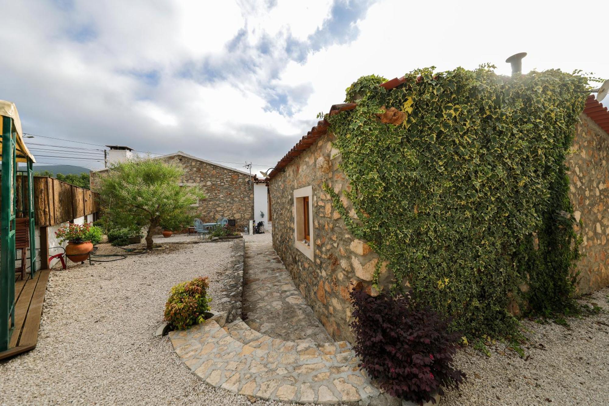 Renovated Wine Press House - With Pool Villa Porto de Mós Eksteriør billede