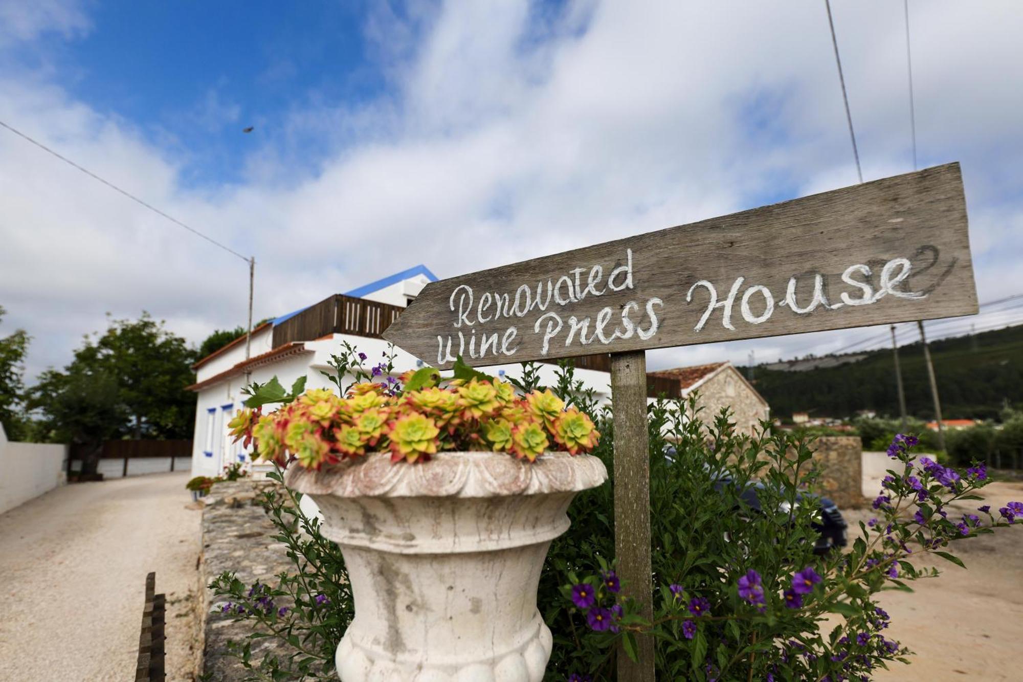 Renovated Wine Press House - With Pool Villa Porto de Mós Eksteriør billede